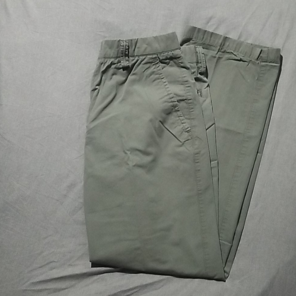 Men's Docker's Premium Khaki Pants